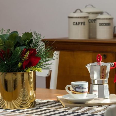 Giu Al Centro Bed & Breakfast Napoli Eksteriør bilde