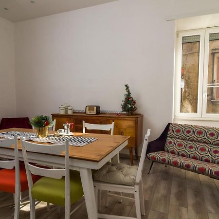 Giu Al Centro Bed & Breakfast Napoli Eksteriør bilde